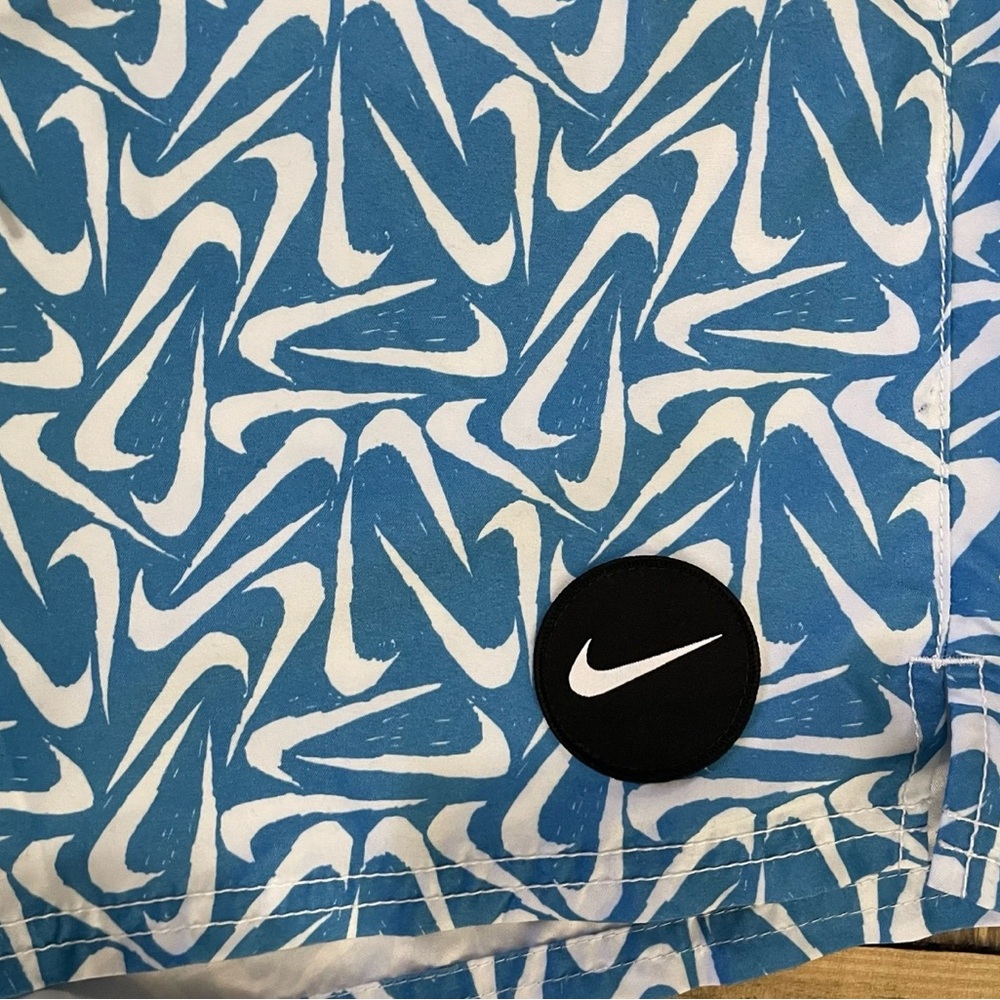 Nike Swoosh Union Blue All Over Print Swim Trunks Men’s Large Rare - Picture 5 of 8